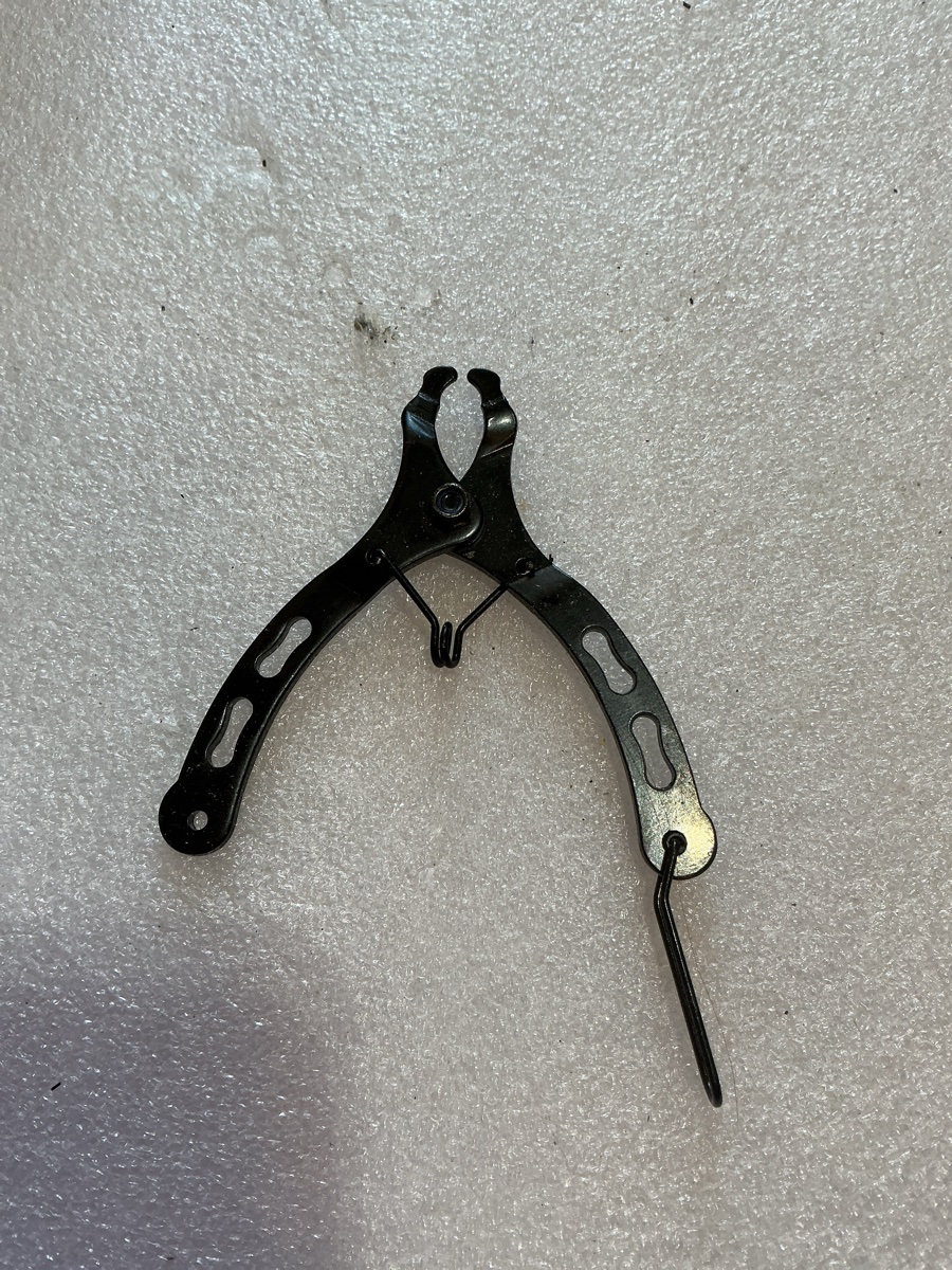 Bicycle Master Link Pliers