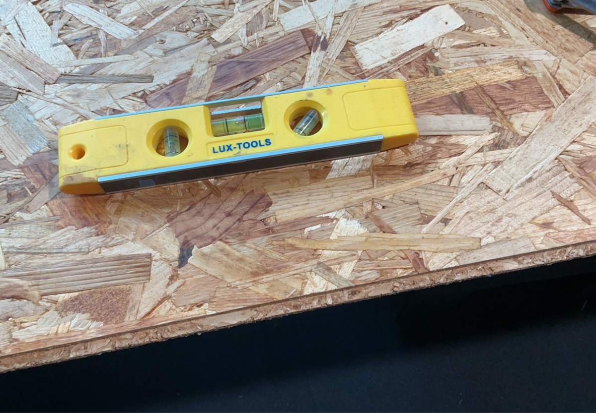 LUX-TOOLS Pocket Spirit Level